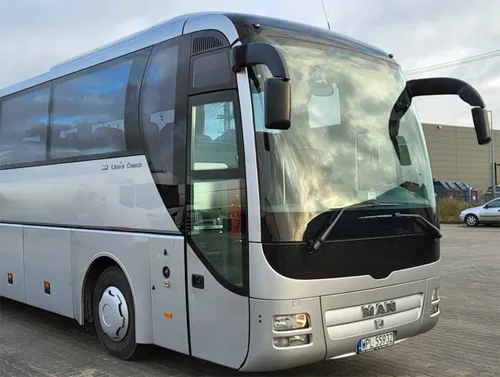 Autobus MAN R 07